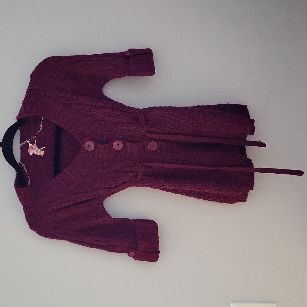 Derek heart sweater